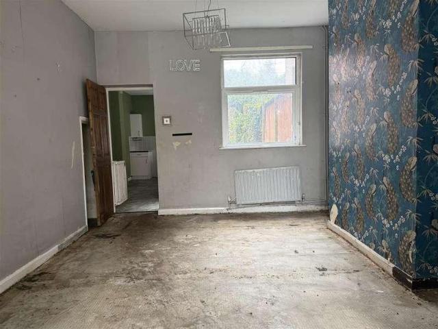 House for sale in Spon End, West Midlands