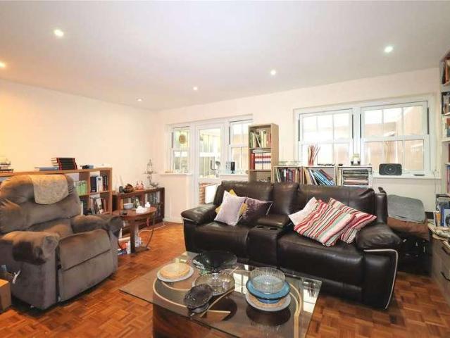 House for sale in Westfield, Woking