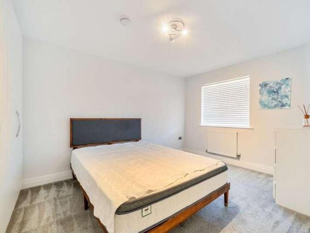 House for sale in Watford Heath, North Watford