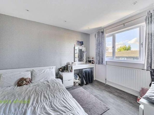 House for sale in Brierley, Greater London