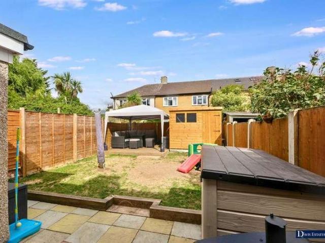House for sale in Harold Hill, Greater London