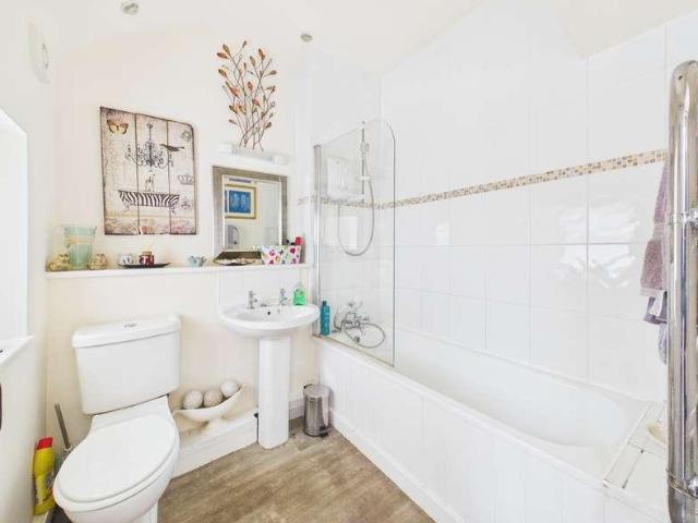 House for sale in Week St Mary, Cornwall