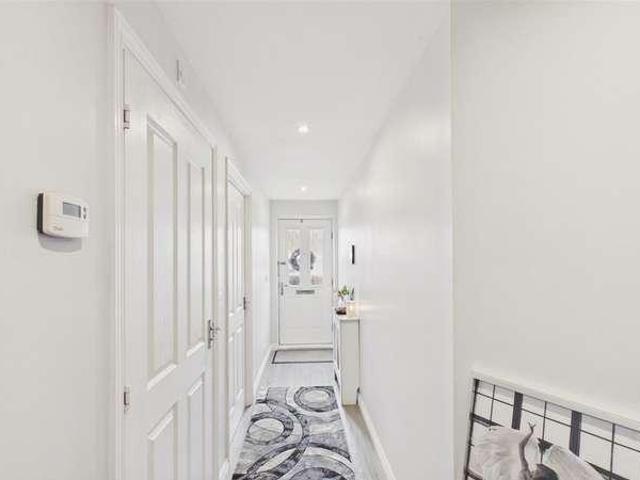 House for sale in Burnside, Fence Houses