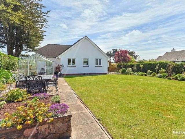 House for sale in Broadsands, Galmpton