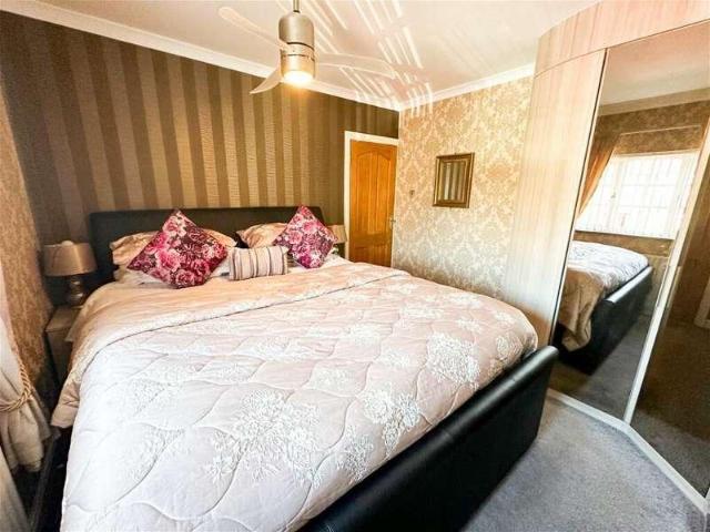 House for sale in Coalpit Field, Camp Hill
