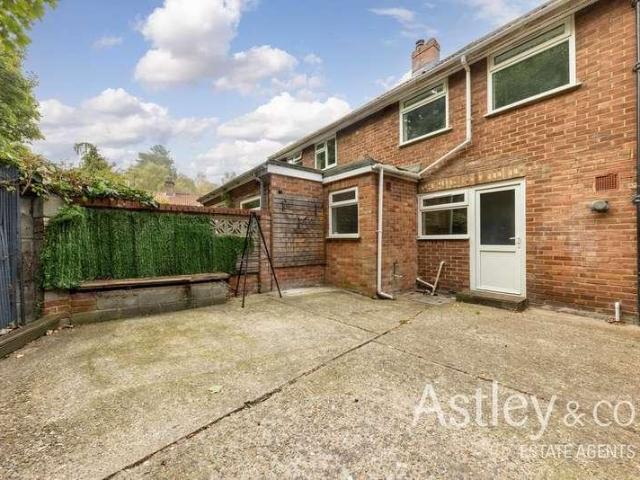 House for sale in Britannia Barracks, Norwich