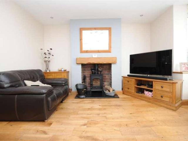 House for sale in Wrose, West Yorkshire