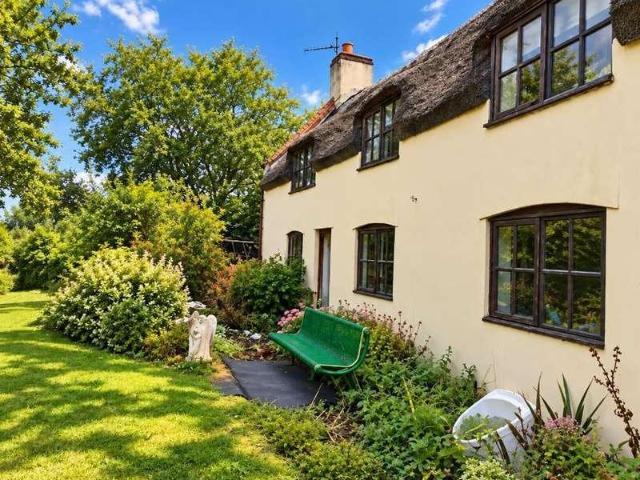 House for sale in Comers, Norfolk