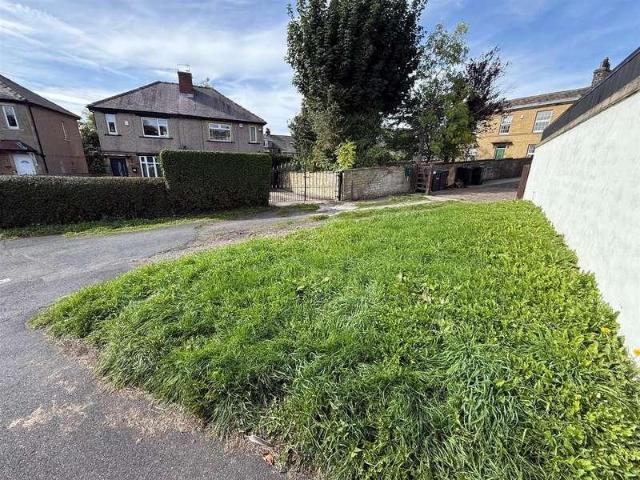 House for sale in Bank Top, Bradford