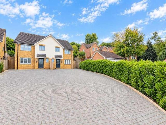 House for sale in Ridgewood, Wealden