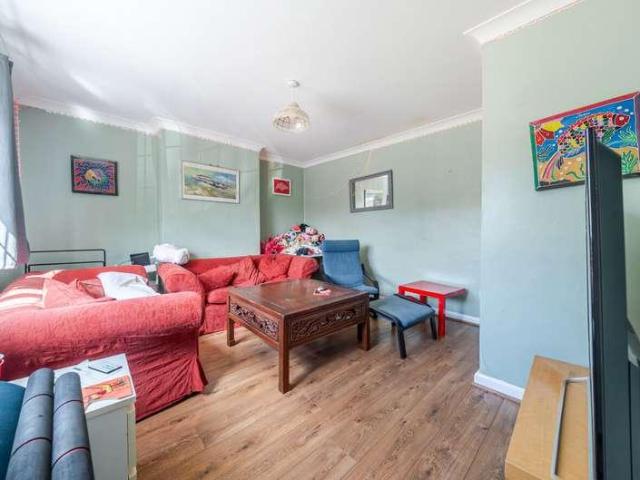 House for sale in Guildford Park, Westborough