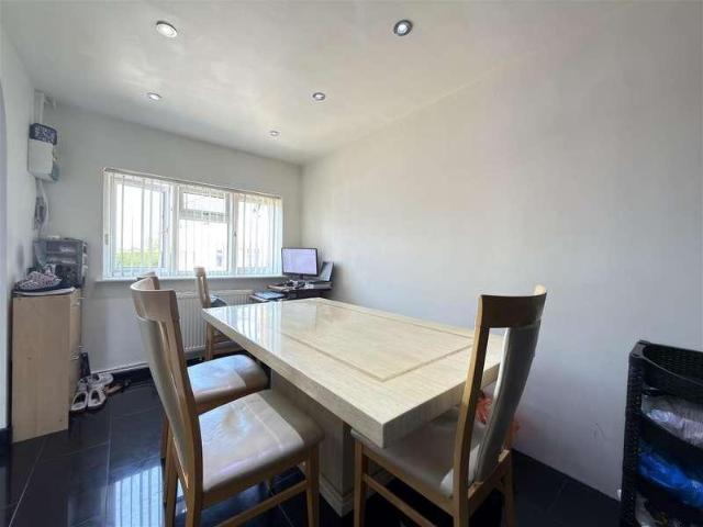 House for sale in Old Wharf, City Of Leicester