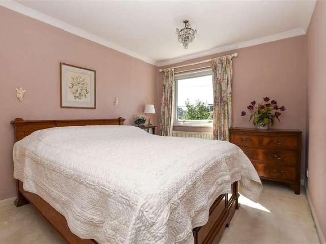 House for sale in Red Hill, Surrey