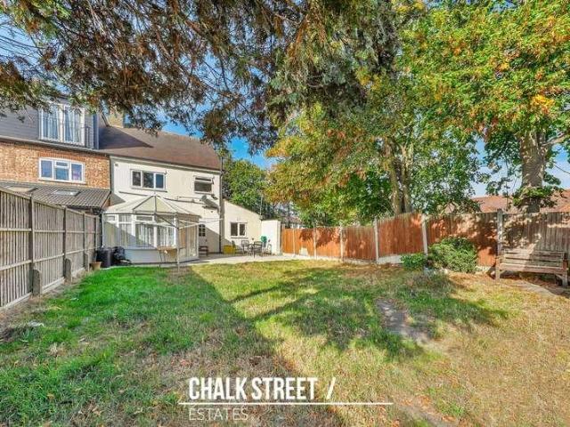 House for sale in London Borough of Havering, Greater London
