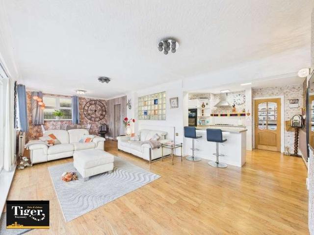 House for sale in Little Bispham, Blackpool