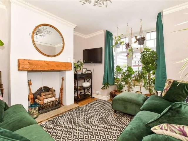 House for sale in Midway, Kent