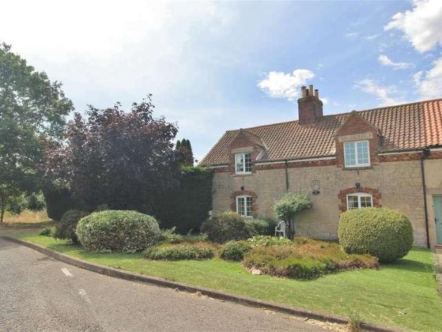 House for sale in Barholm, Lincolnshire