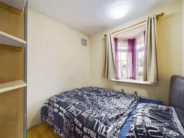 House for sale in Queensbury, Greater London
