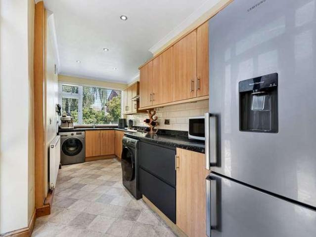 House for sale in Lunts Heath, Widnes