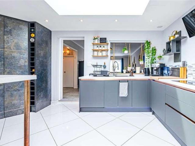 House for sale in Pouchen End, Hertfordshire