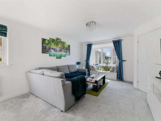 House for sale in Red Hill, Surrey