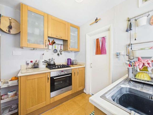 House for sale in Battle, Reading