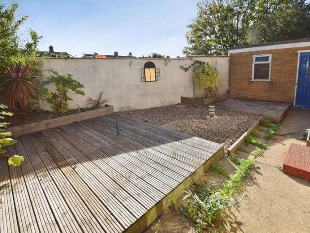 House for sale in Wainfleet Road Industrial Estate, East Lindsey