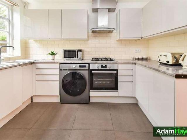 House for sale in Hampstead Garden Suburb, Greater London