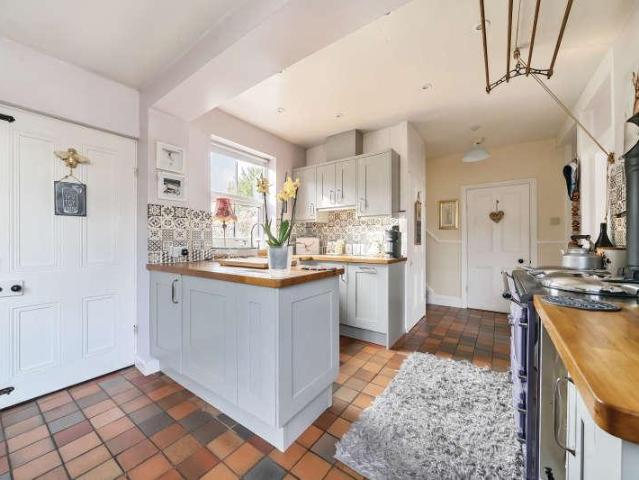 House for sale in Knighton