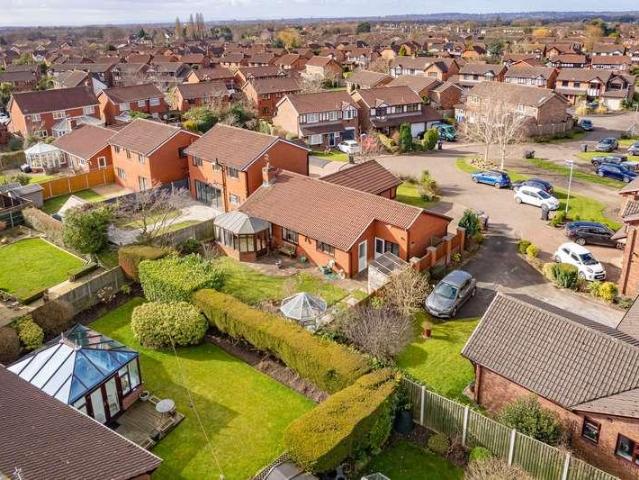 House for sale in Widnes