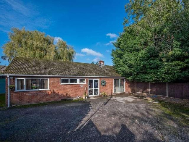 House for sale in Chapel End, North Warwickshire