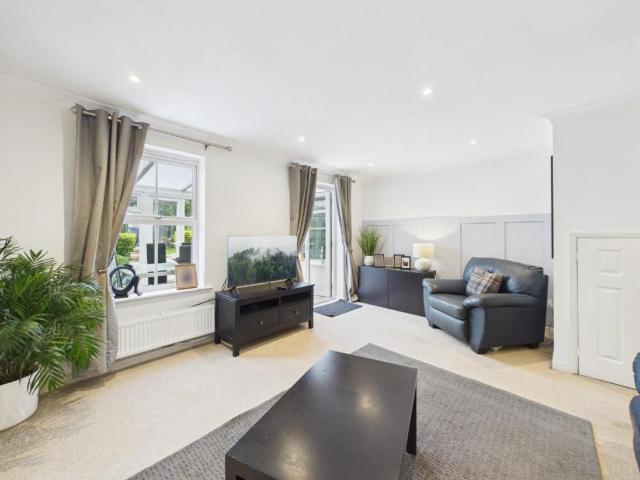 House for sale in Bingley, West Yorkshire