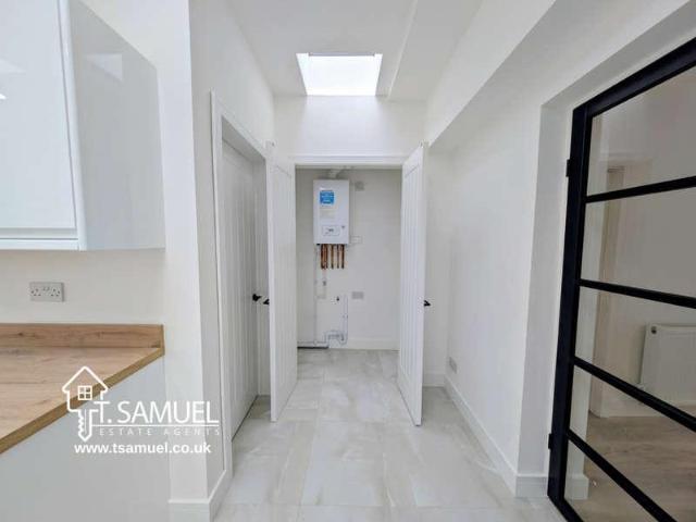 House for sale in Mountain Ash West, Ynysboeth