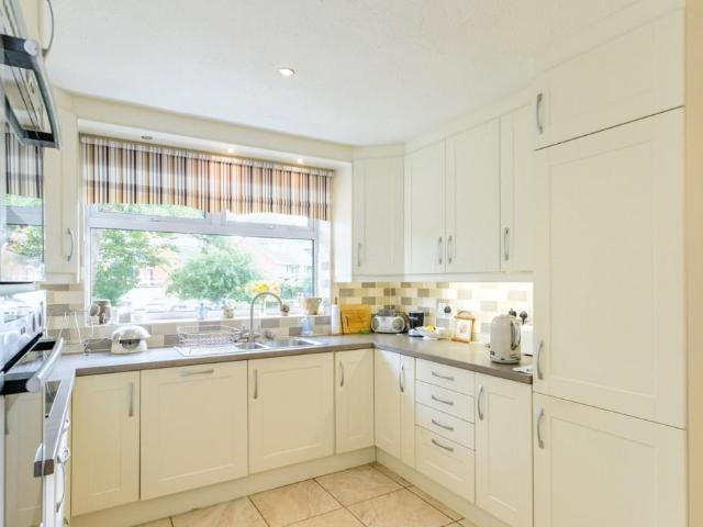 House for sale in Barton In Fabis, East Midlands