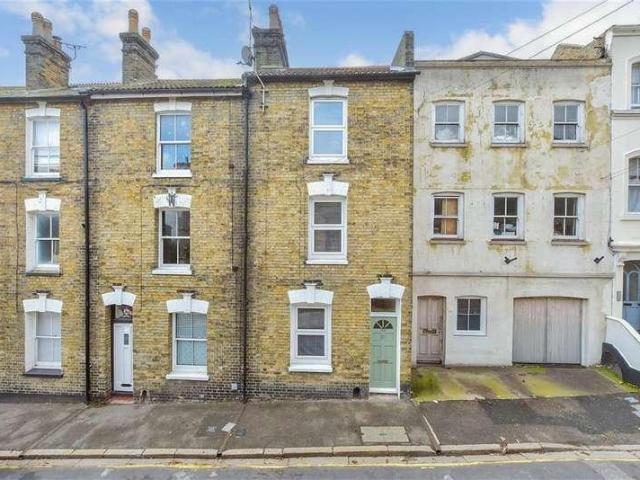 House for sale in East Cliff, Acol