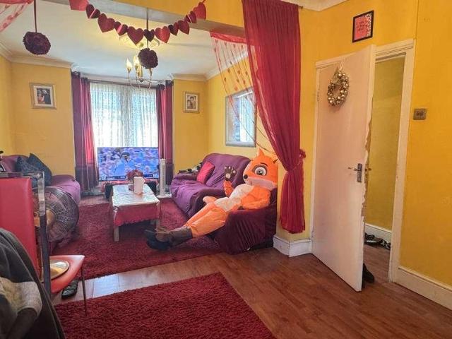 House for sale in Plashet, Greater London
