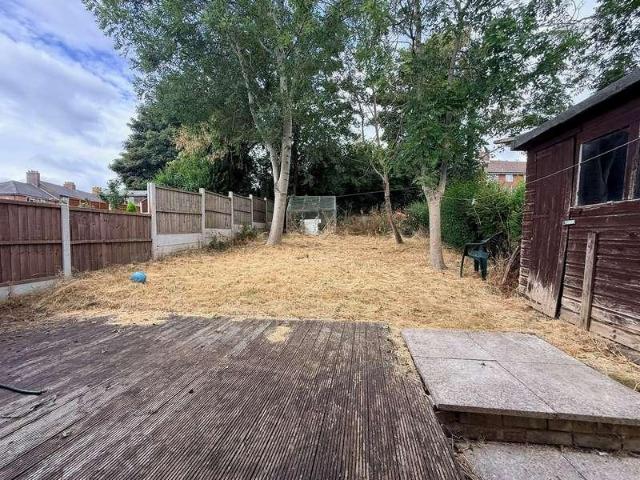 House for sale in Coseley, West Midlands