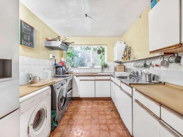 House for sale in Lower Halliford, Surrey