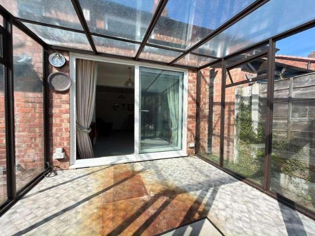 House for sale in Georgia, Greater Manchester