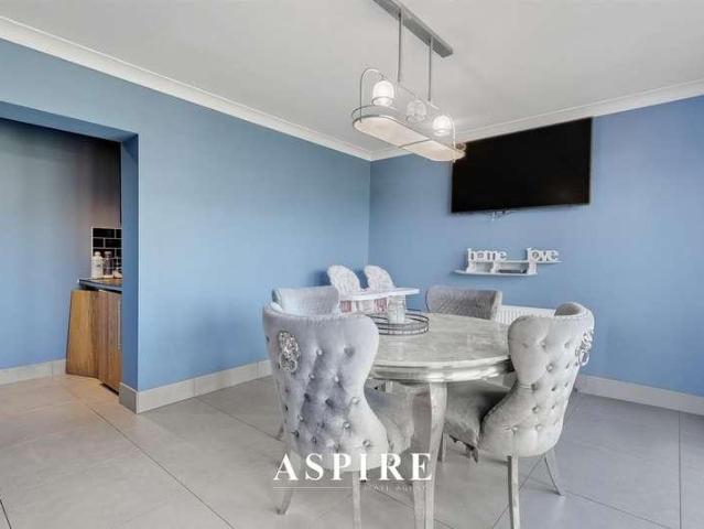 House for sale in Canvey Island