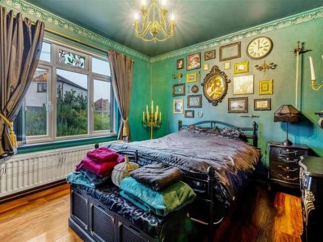 House for sale in Baythorpe, Boston