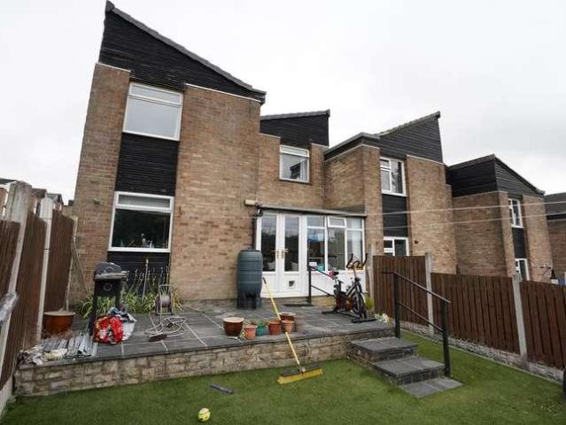 House for sale in Littletown, West Yorkshire