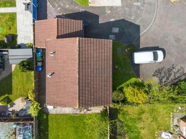House for sale in Burtonwood and Westbrook, Warrington