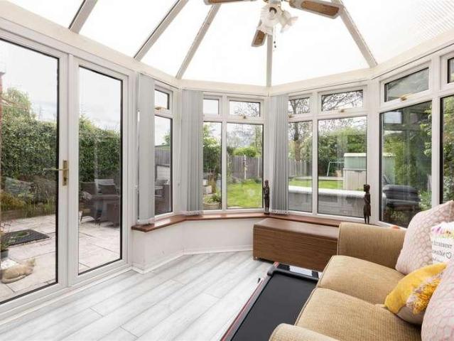 House for sale in Shirley, West Midlands