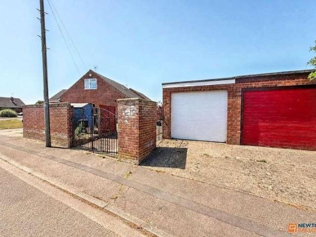House for sale in Peterborough