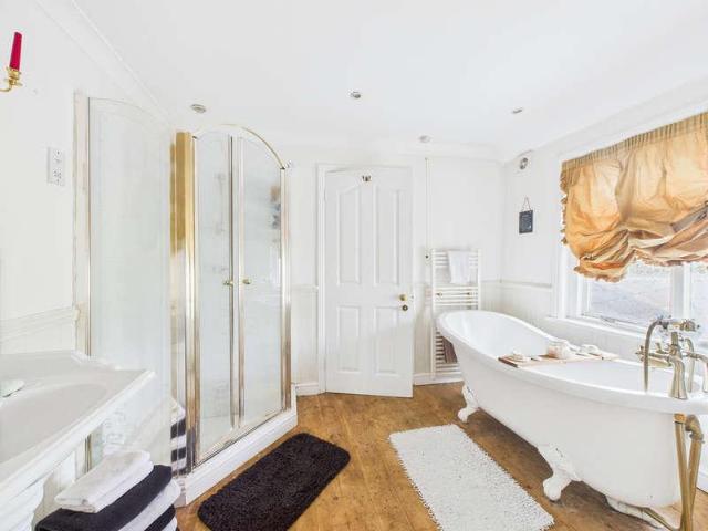 House for sale in Berrick Salome, Oxfordshire