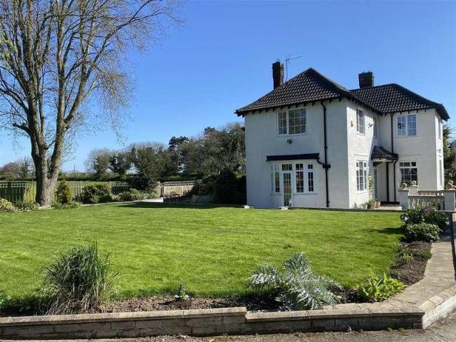 House for sale in Skidby, East Riding Of Yorkshire