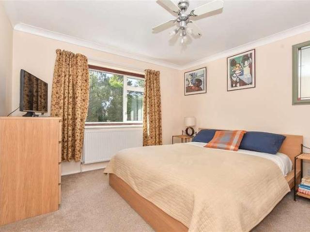 House for sale in Bybrook, Bridgefield