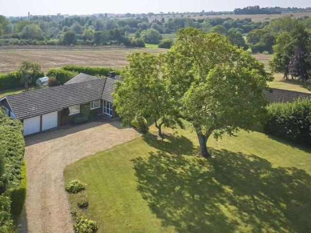 House for sale in Chedburgh, Suffolk
