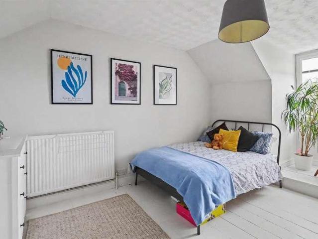 House for sale in Mapperley Park, City of Nottingham